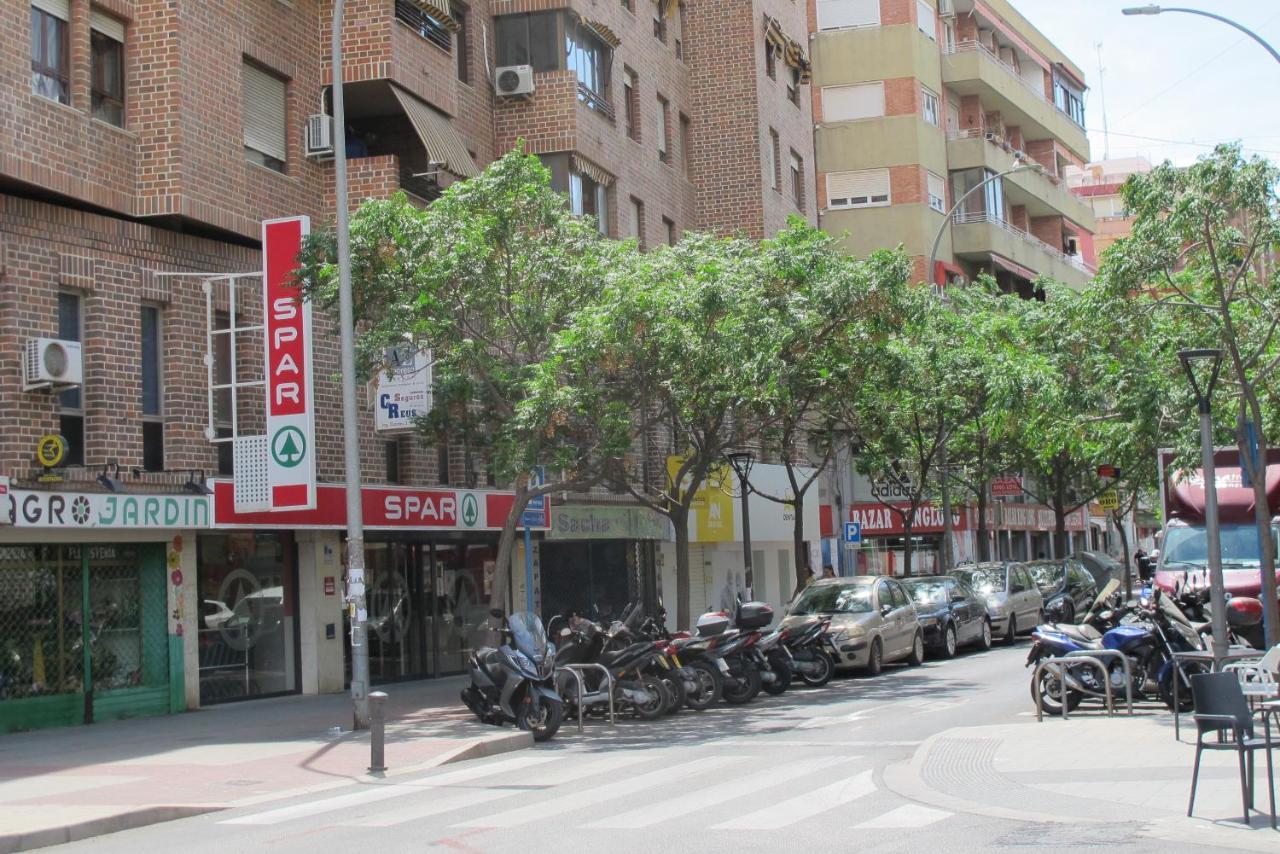 Appartement Apartamento B Ani à Alicante Extérieur photo
