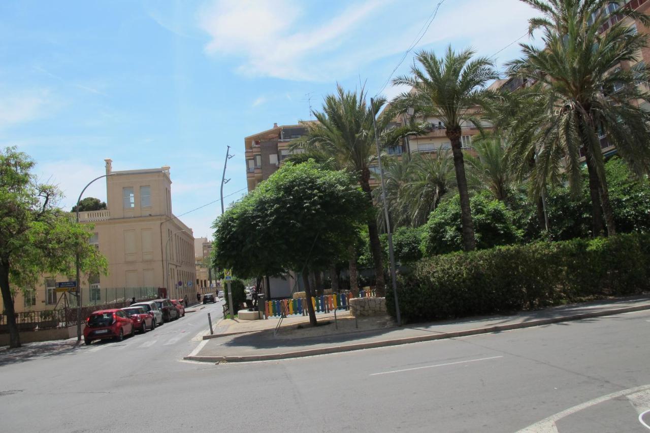 Appartement Apartamento B Ani à Alicante Extérieur photo