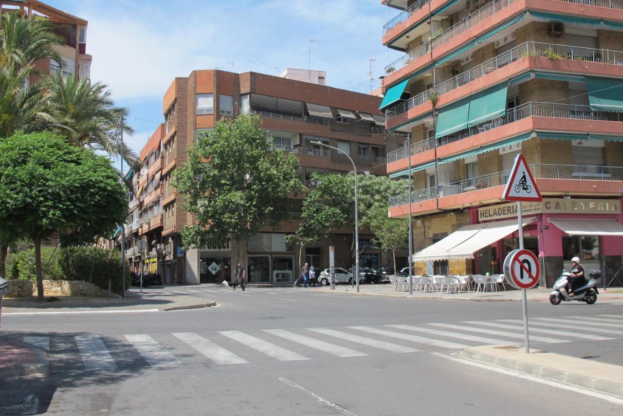 Appartement Apartamento B Ani à Alicante Extérieur photo